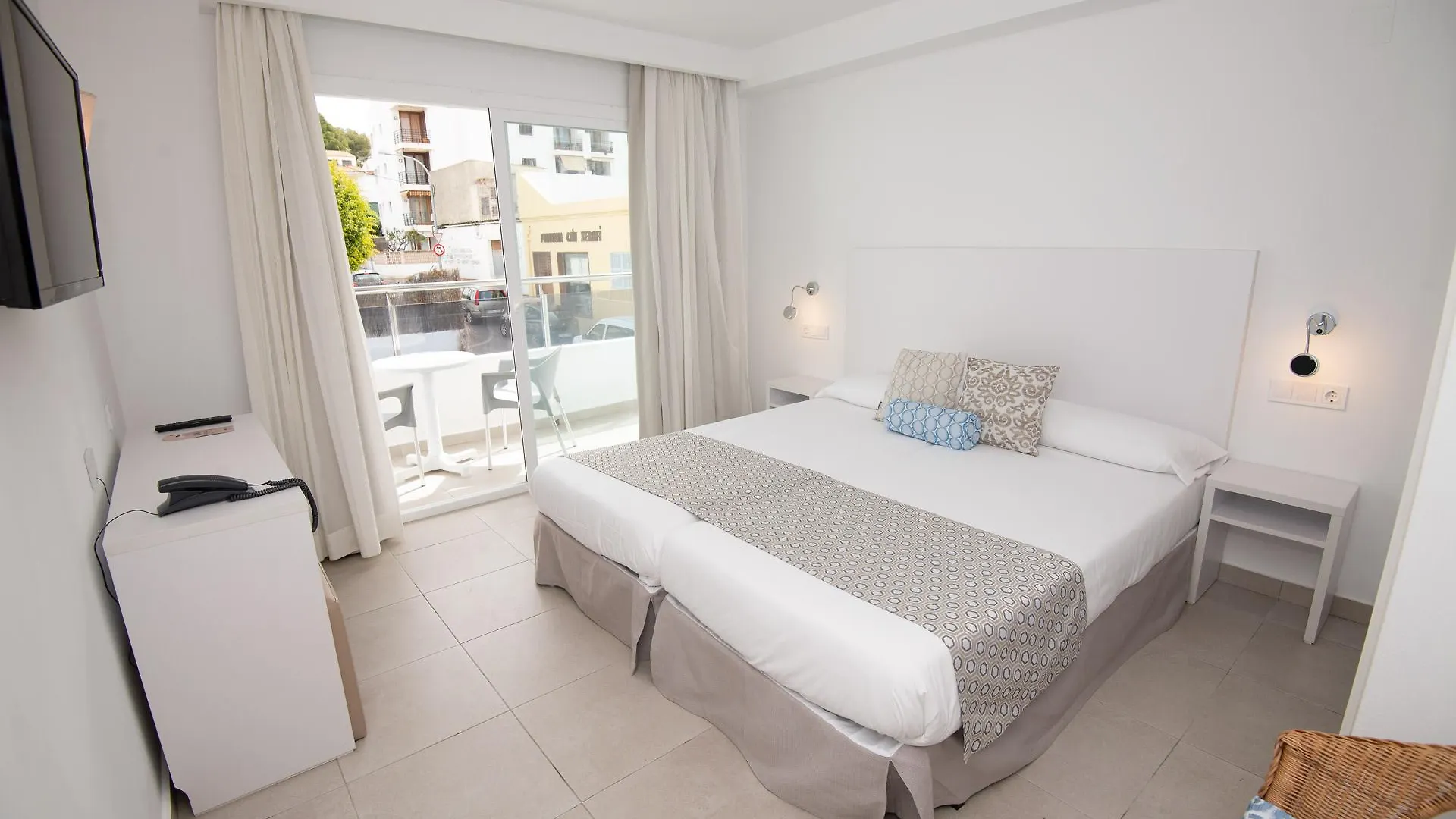 Hotel Chevy & Suites Cala Ratjada  3*, Cala Ratjada (Mallorca)