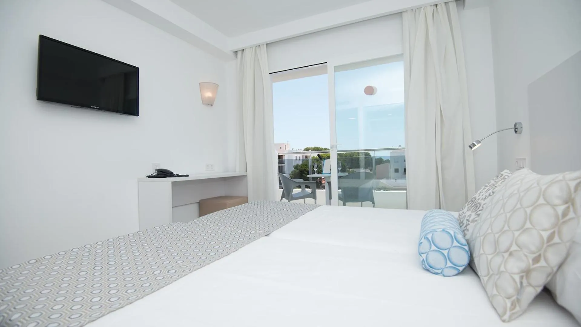 Hotel Chevy & Suites Cala Ratjada  Spain