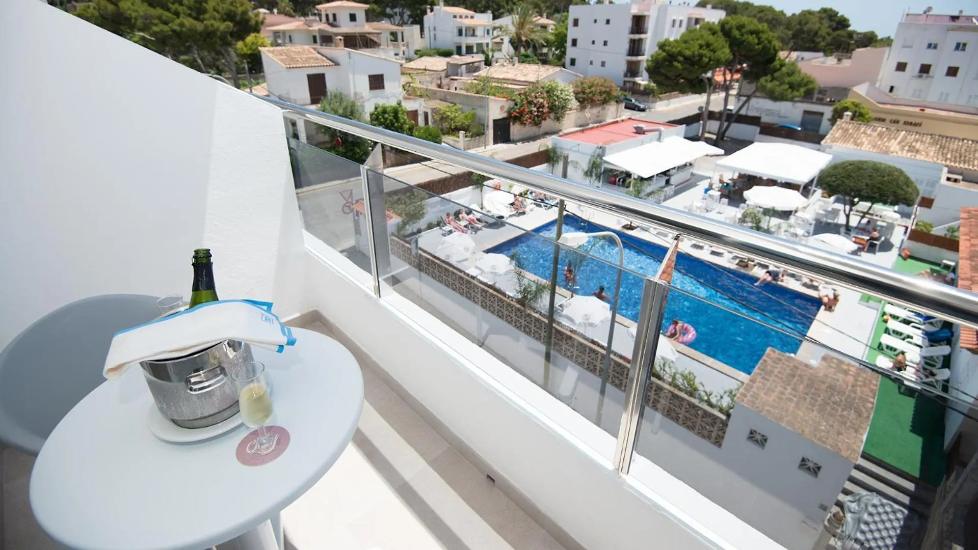 Hotel Chevy & Suites Cala Ratjada  3*, Cala Ratjada (Mallorca) Spain